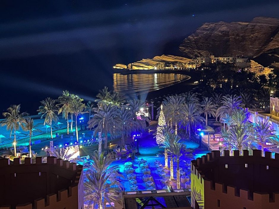Shangri-La Barr Al Jissah. Вниз по ленивой реке.